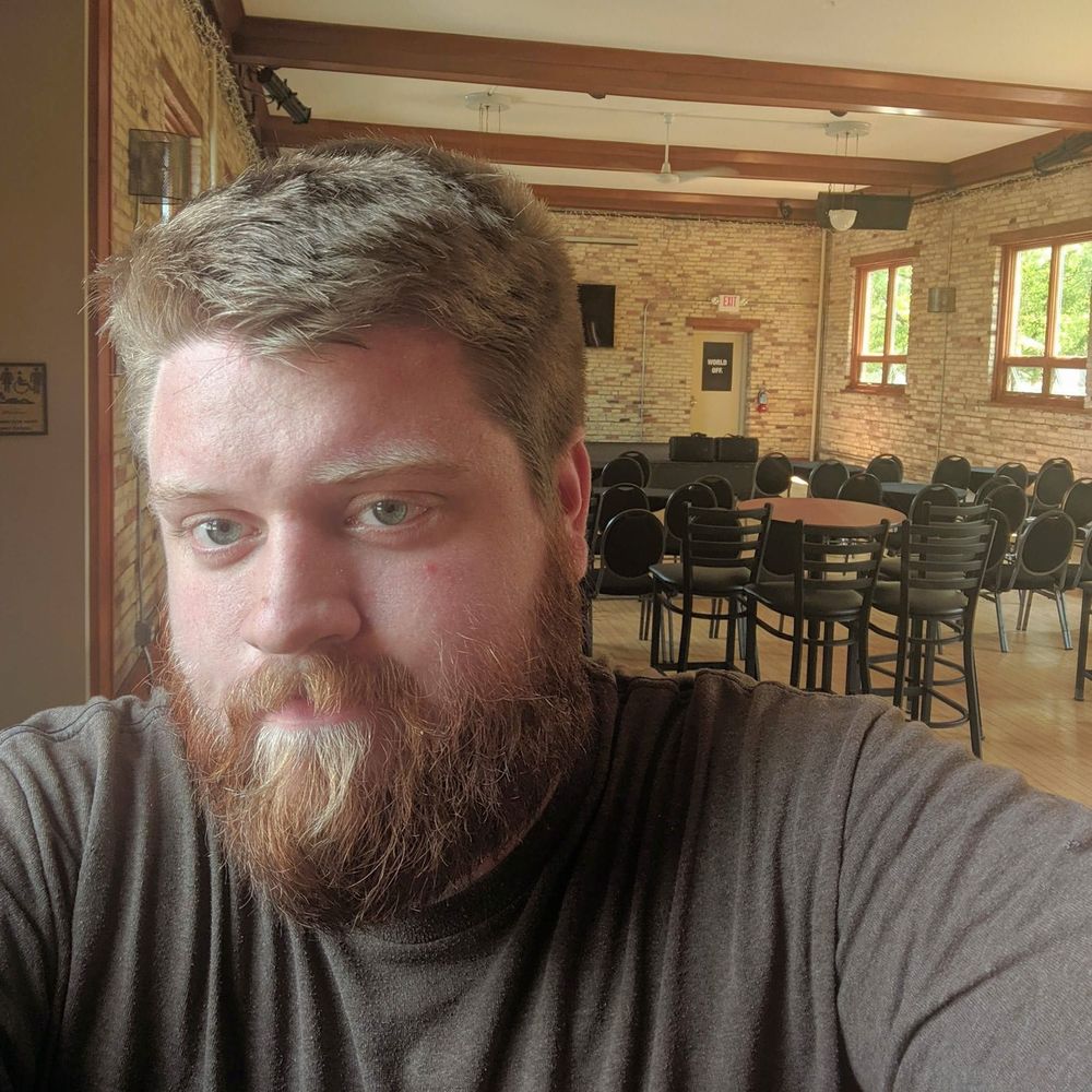 Meet your Posher, Dakota